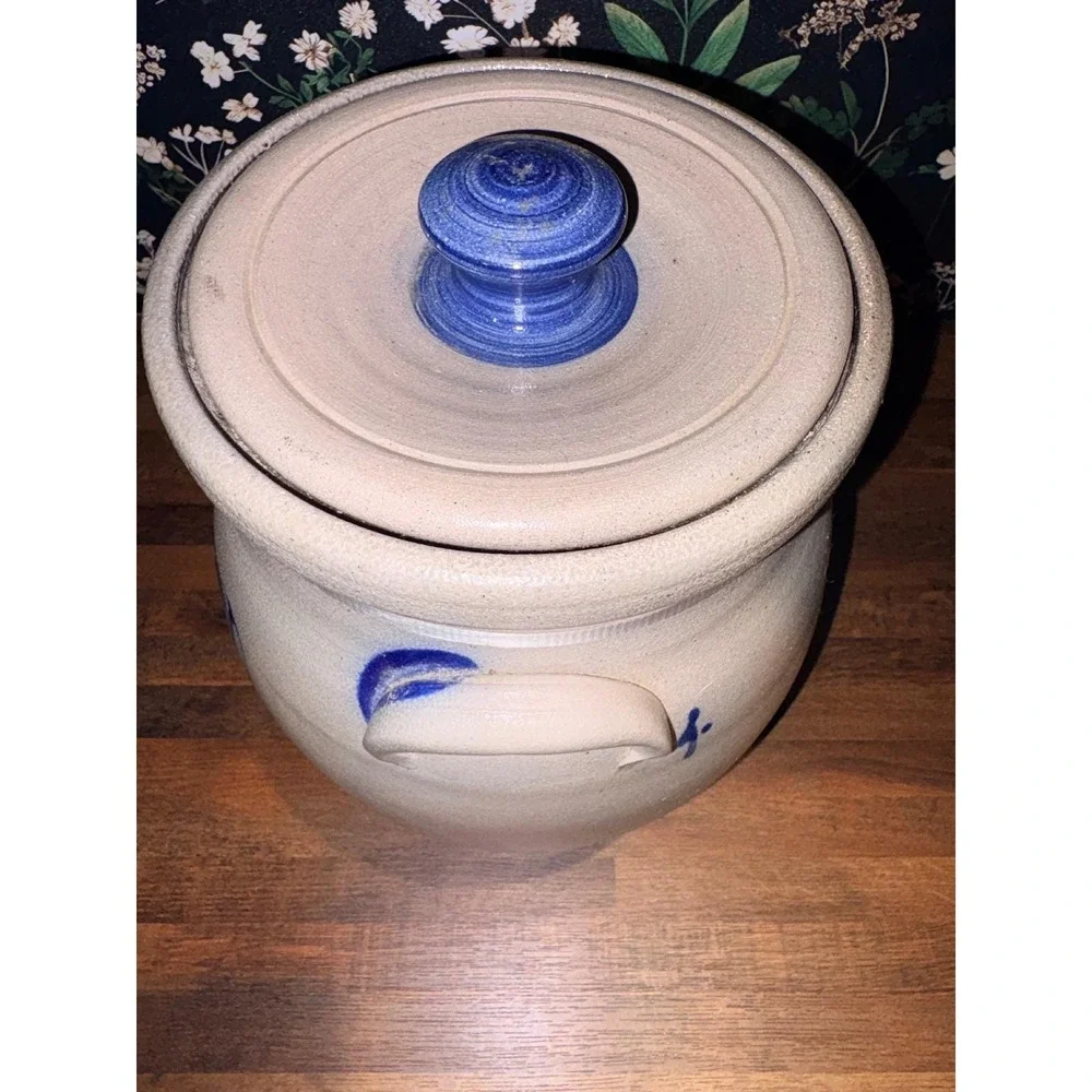 Rowe Pottery Salt Glazed‎ Stoneware Crock Cobalt Blue Cow Lidded Canister